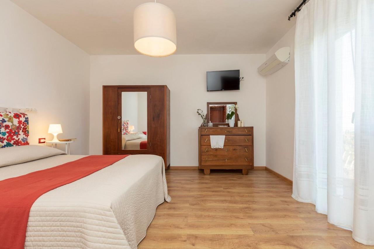 Sunflower Lanciano Bagian luar foto